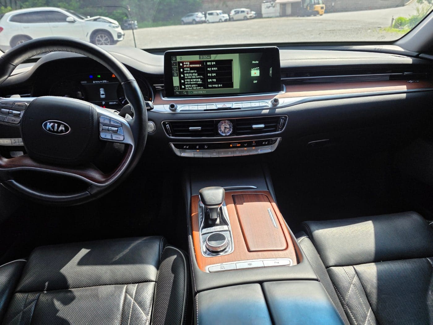 2019 Kia THE K9 3.8 GDI (S/N: 003731) 33