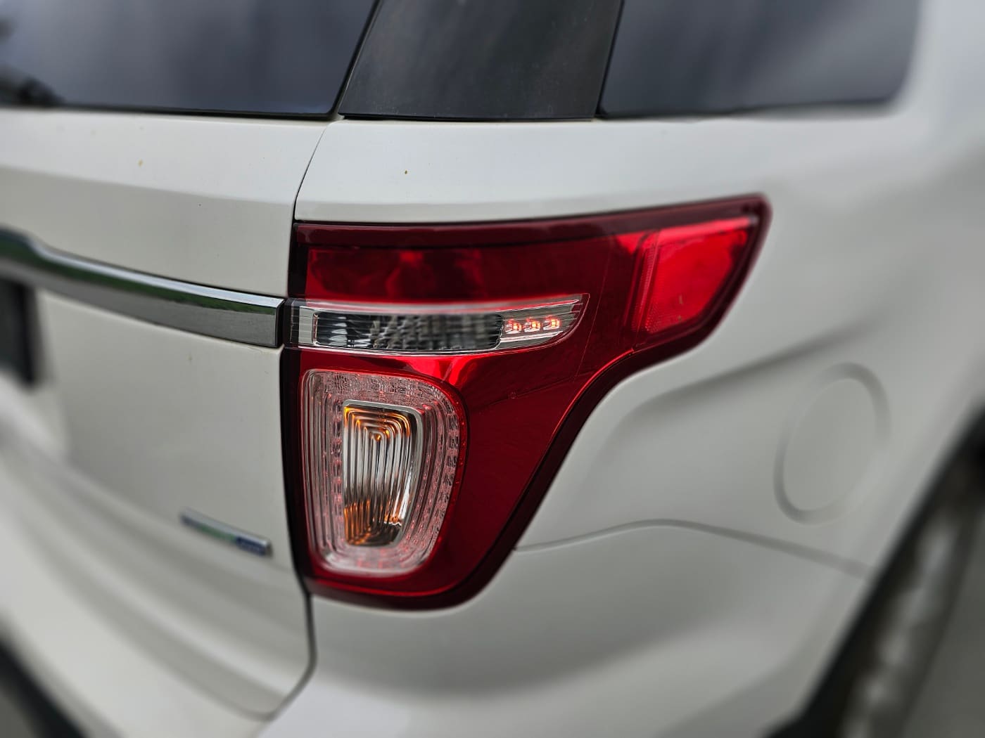2013 Ford Explorer 3.5 Limited 4WD (S/N: C47197) 12