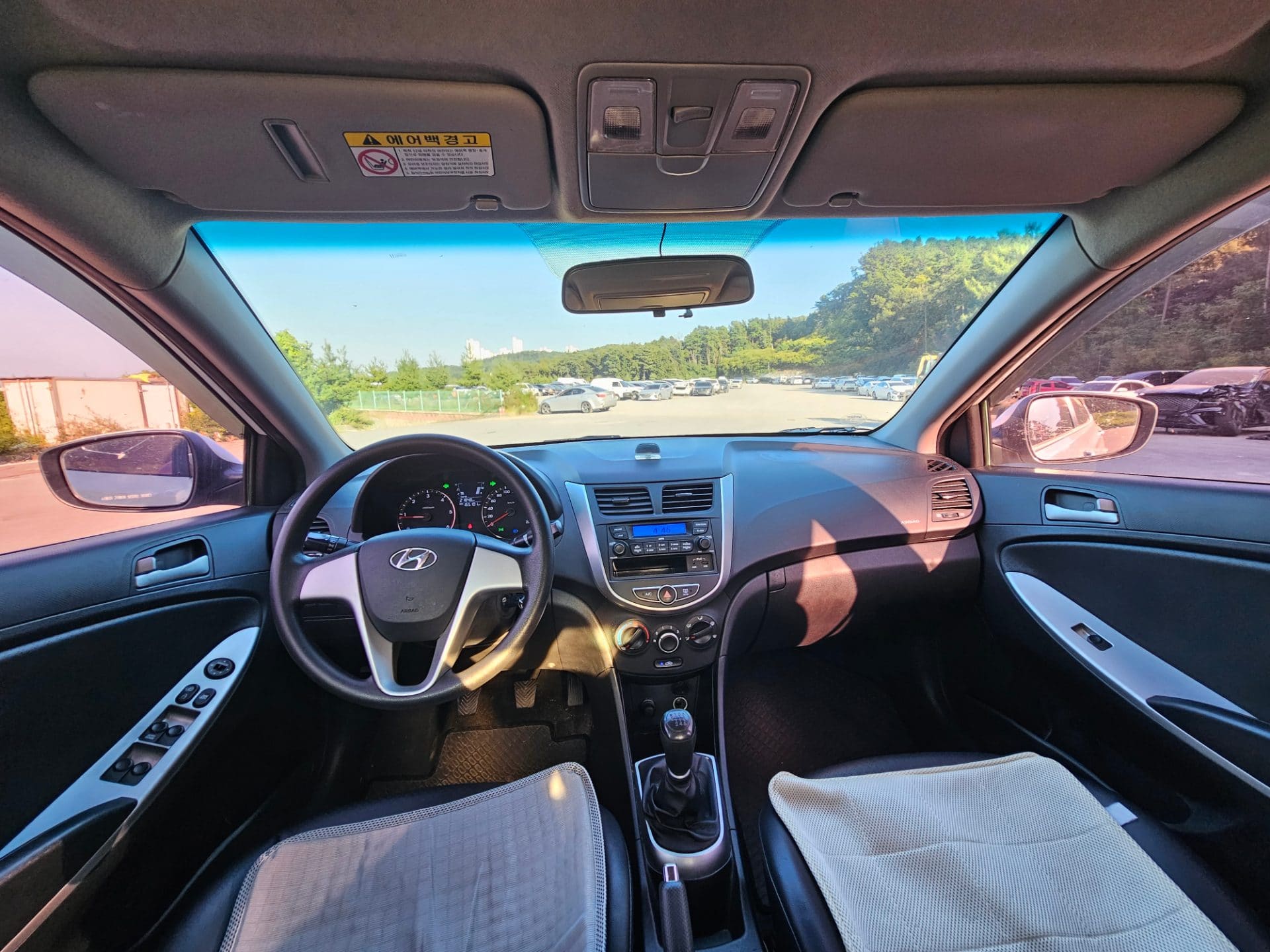 2012 Hyundai New Accent 1.6VGT (S/N: 210100) 31
