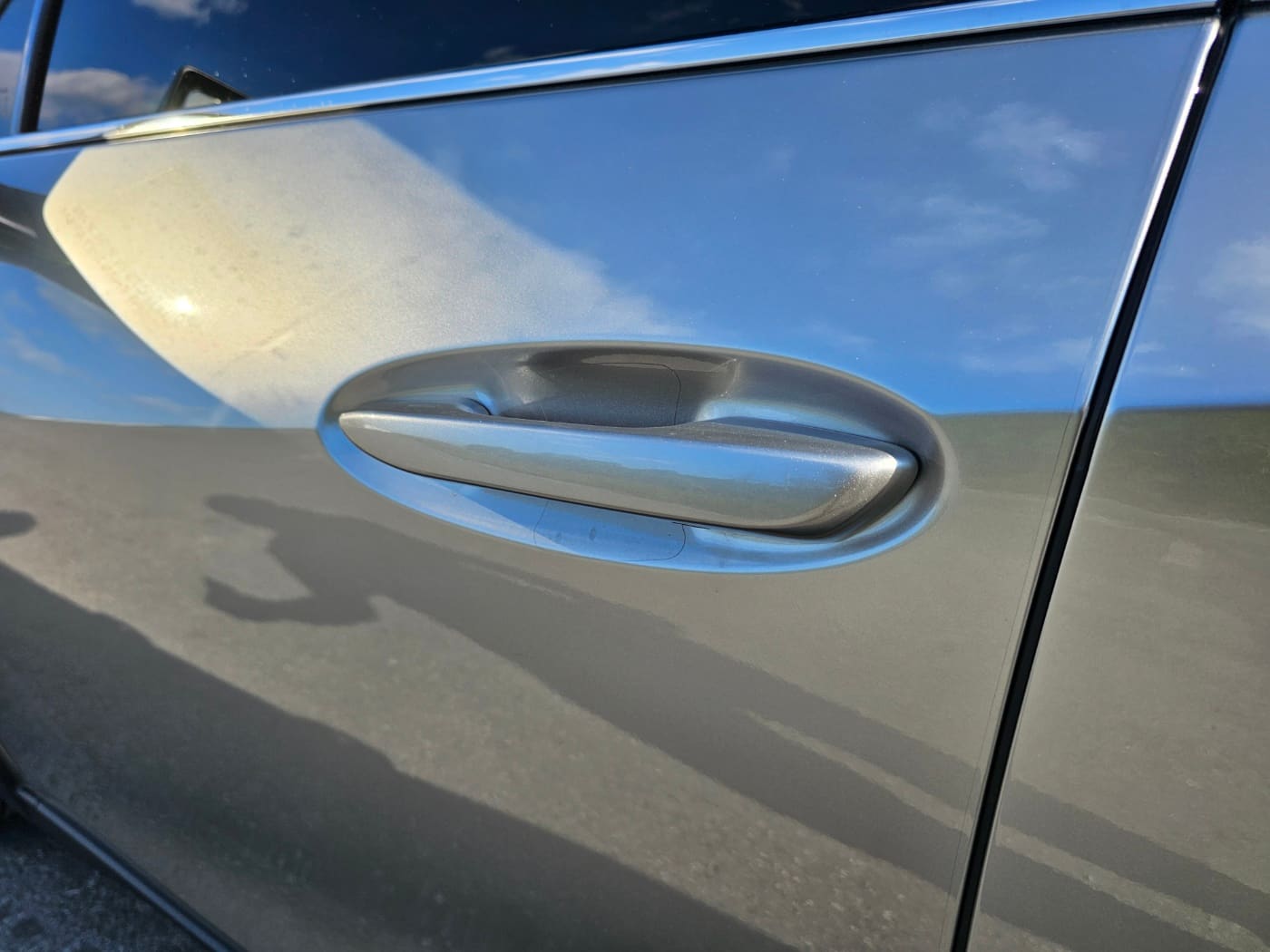 2027 Lexus UX 300h 2.0 (S/N: 047360) 17