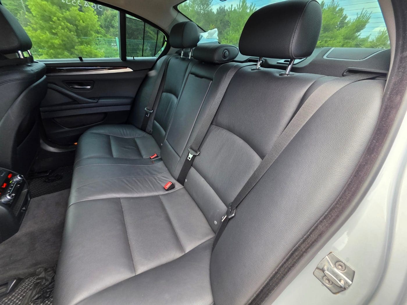 2014 BMW 5 Series (F10) 528i (S/N: 016204) 32