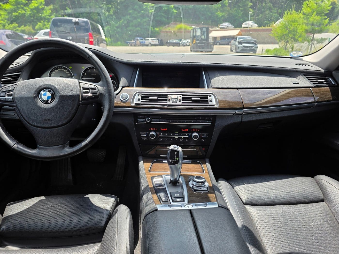 2013 BMW 7 Series (F01) Active Hybrid (S/N: 992454) 36