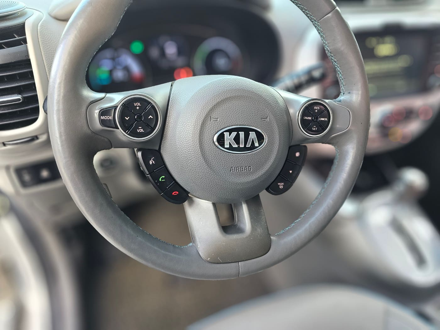 2017 Kia Soul EV (S/N: 021870) 38