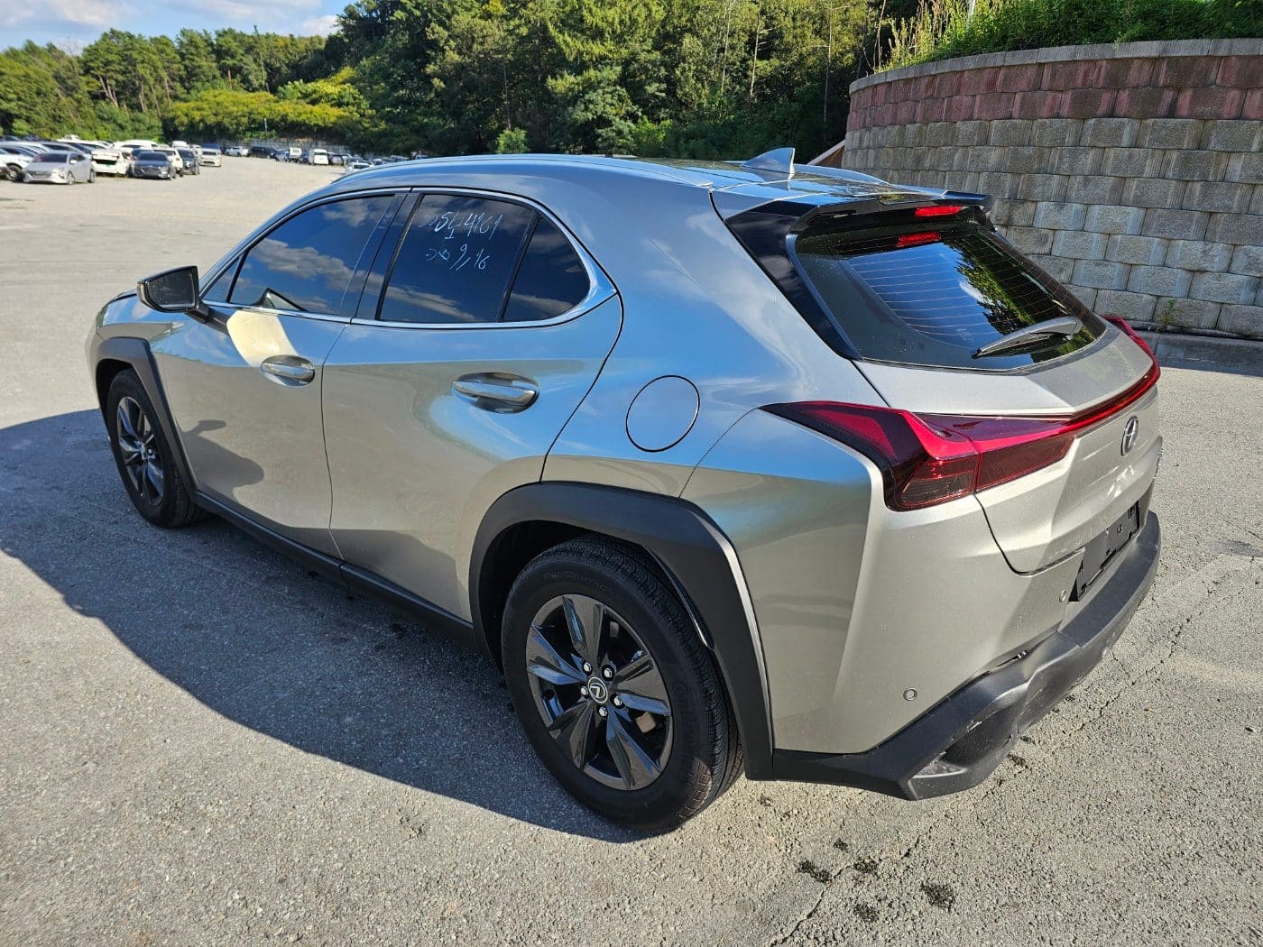 2027 Lexus UX 300h 2.0 (S/N: 047360) 6