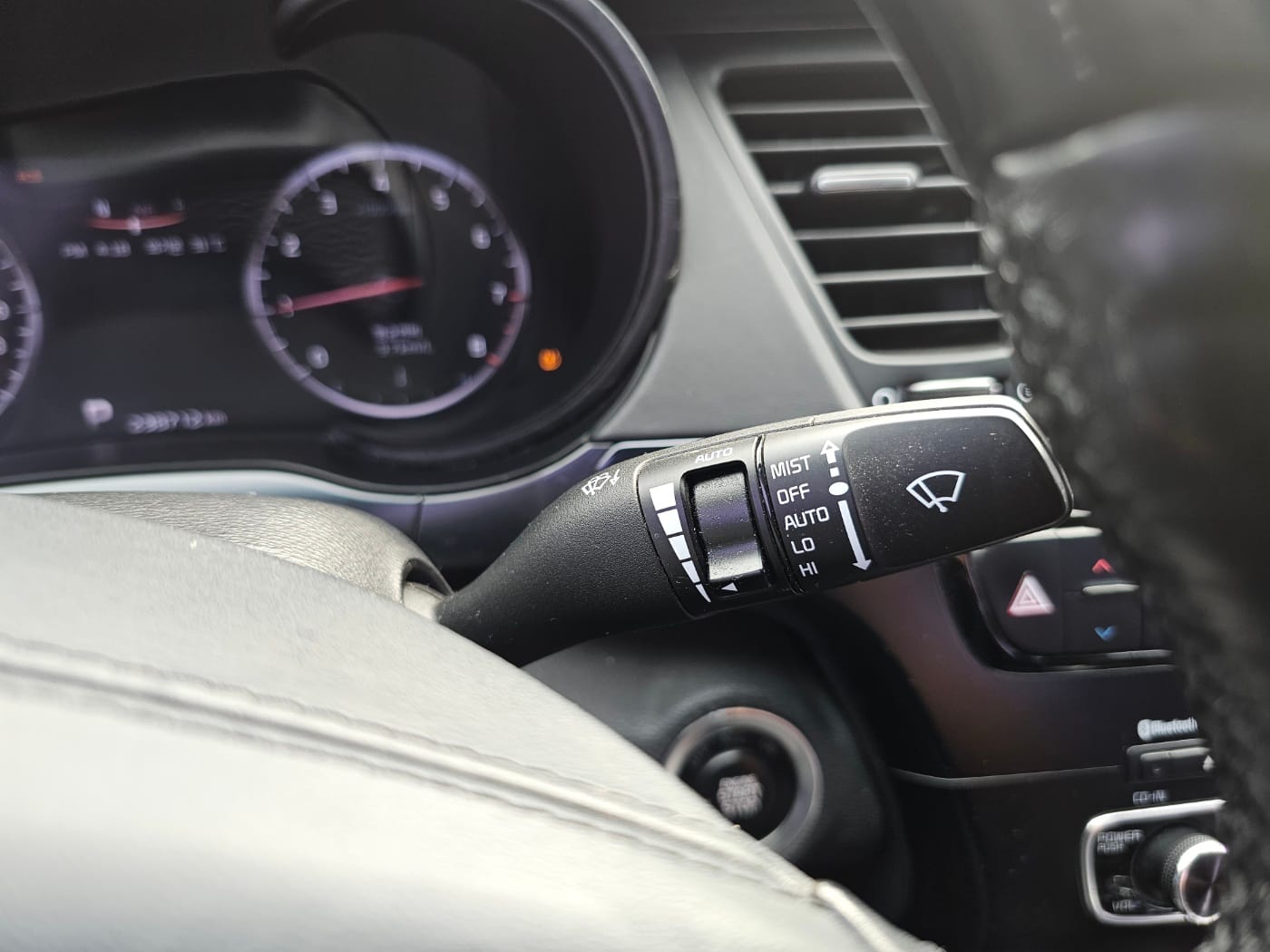 2013 Kia K9 3.8 GDI (S/N: 002490) 42