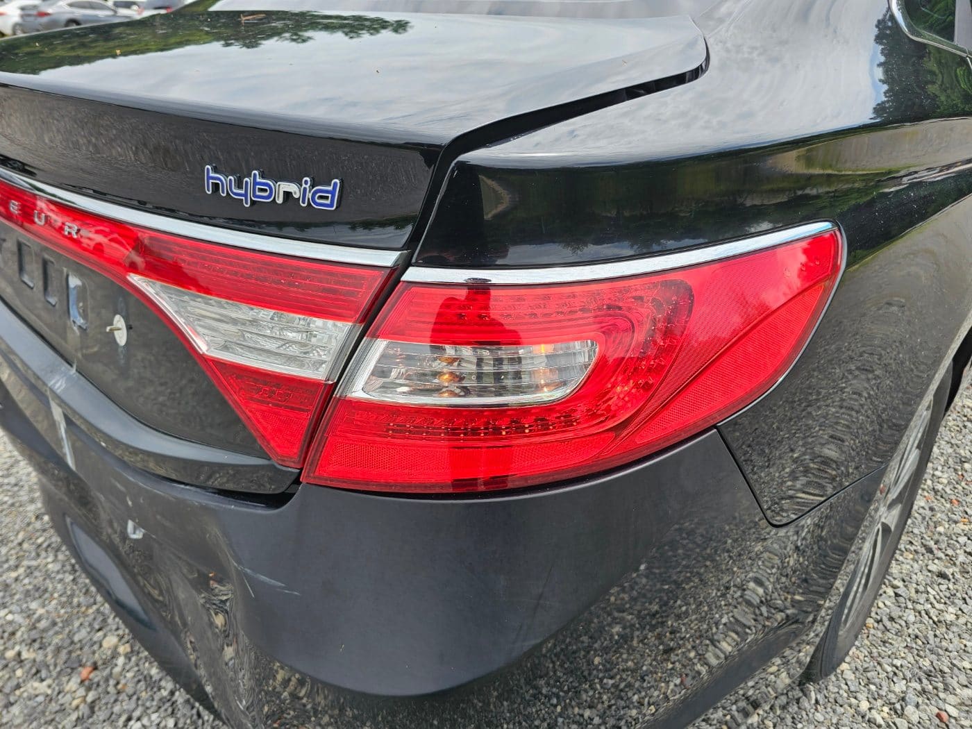 2016 Hyundai Grandeur HG Hybrid (S/N: 023743) 12