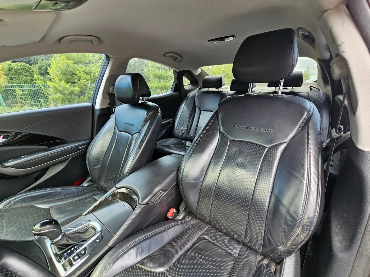 2016 Hyundai Grandeur HG Hybrid (S/N: 023743) 44