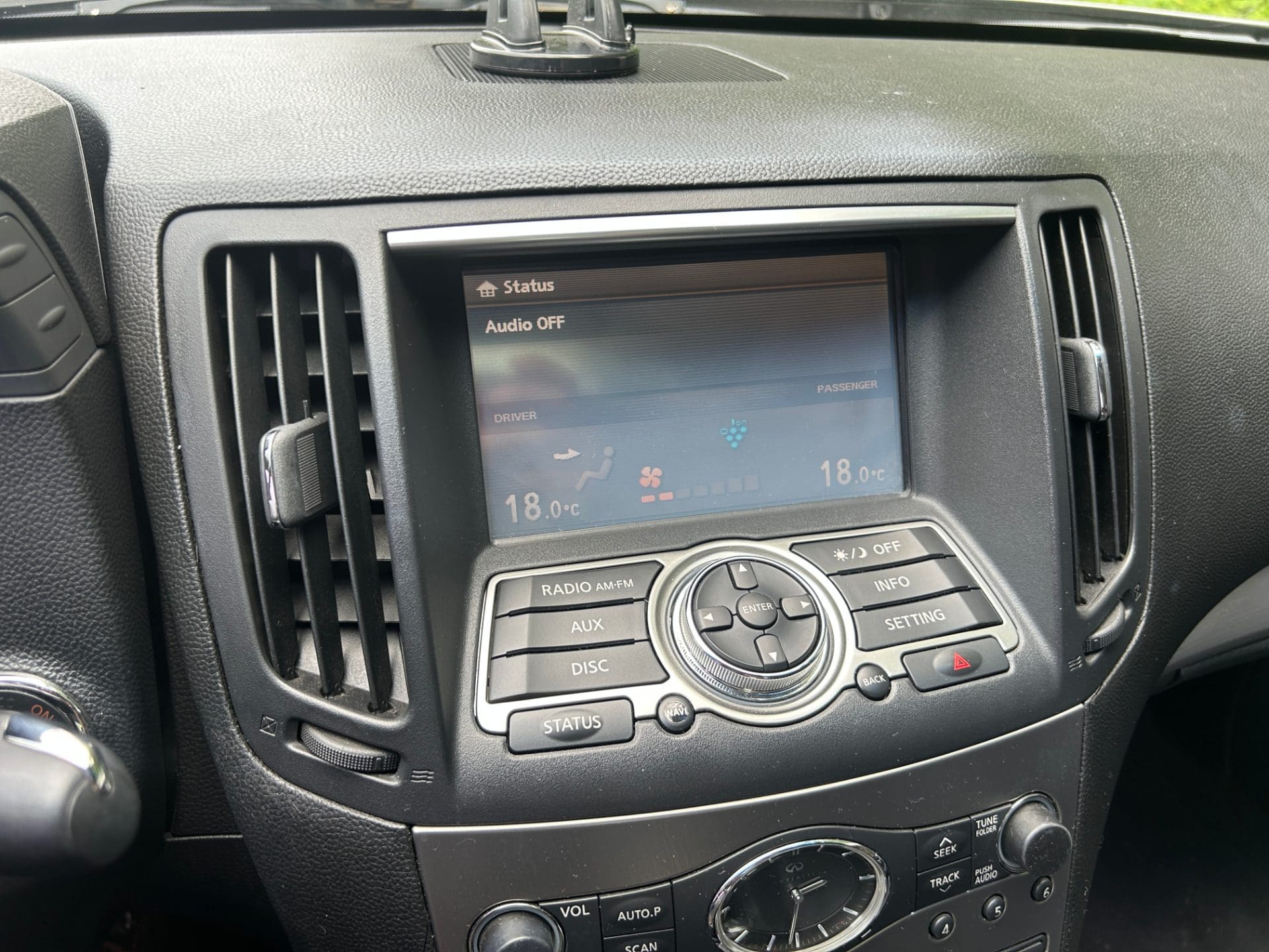 2010 Infiniti G37 Sedan S (S/N: 410967) 50