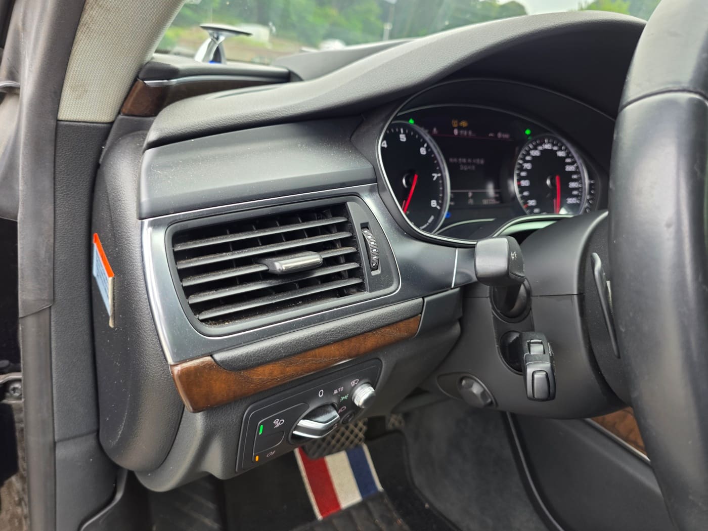 2015 Audi A7 50 TFSI Quattro (S/N: 023415) 39
