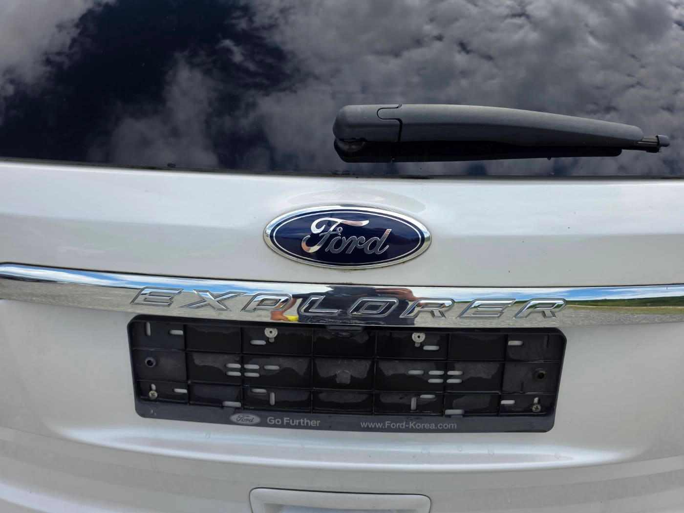 2015 Ford Explorer 3.5 Limited 4WD (S/N: B35188) 18