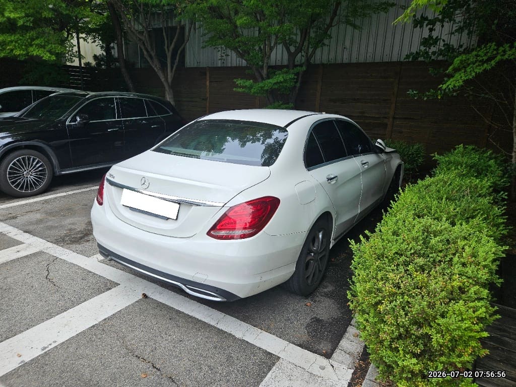 2016 Benz C-Class W205 C220 d (228102) pre-producted 3