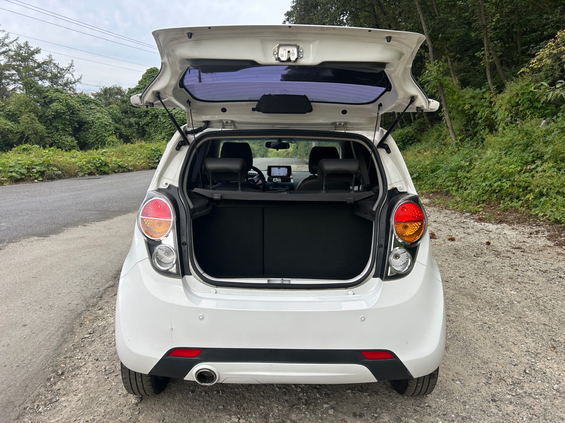 2012 Chevrolet Spark (S/N: 665135) 9