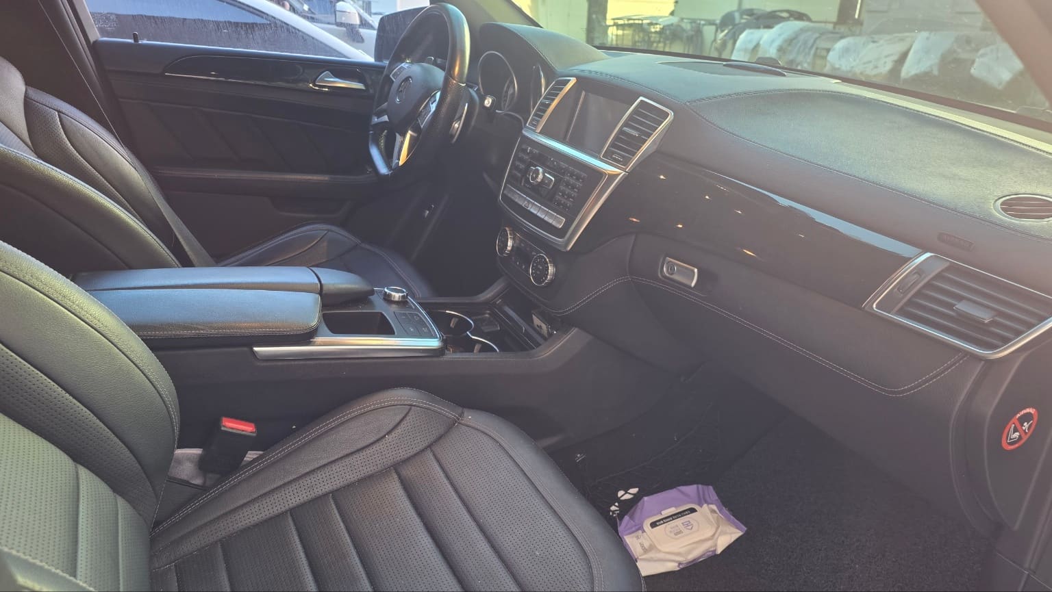 2015 Benz New M-Class W166 ML63 AMG (566120) pre-producted 15