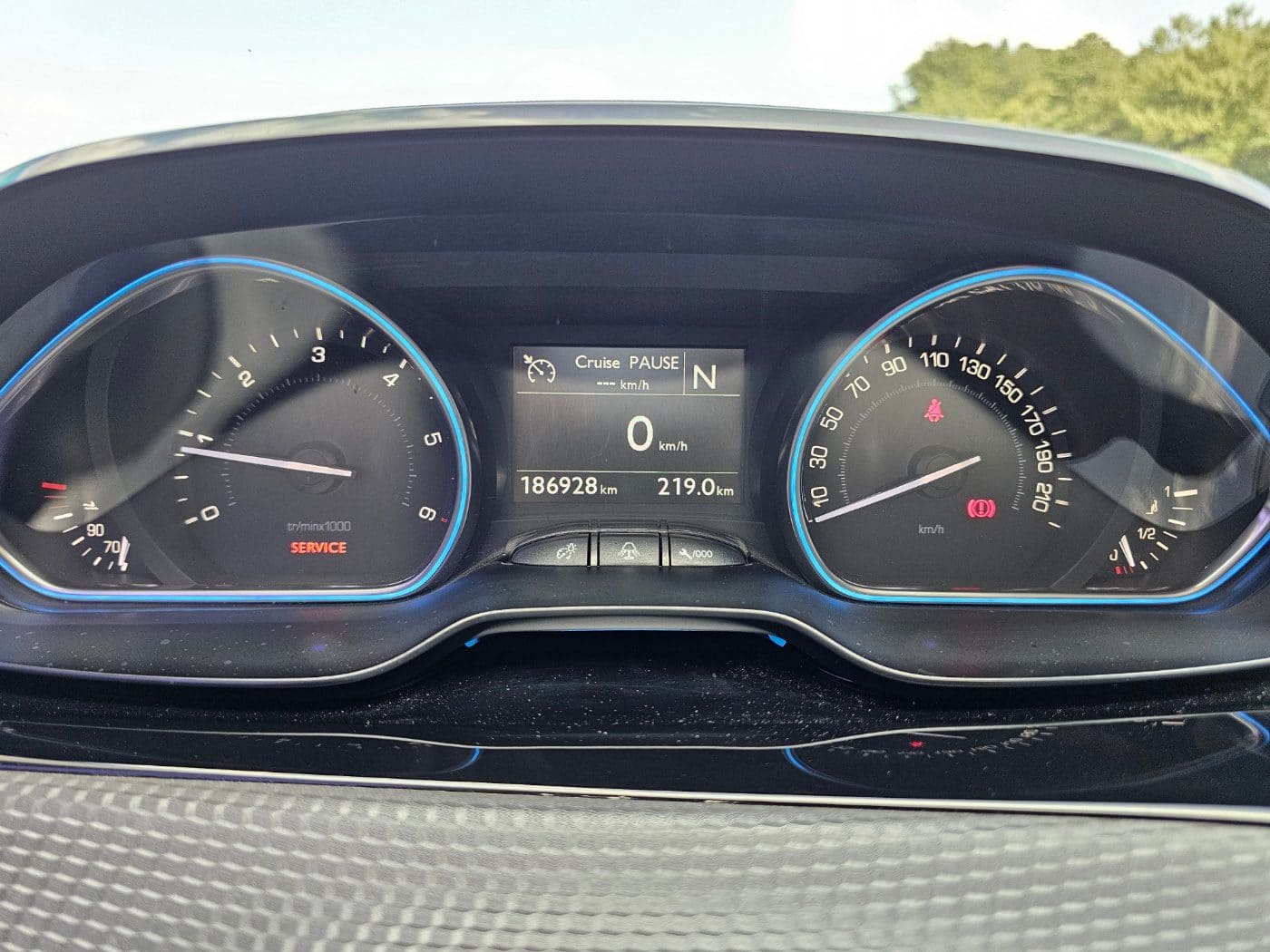 2015 Peugeot 2008 1.6 E-HDI (S/N: 045004) 40
