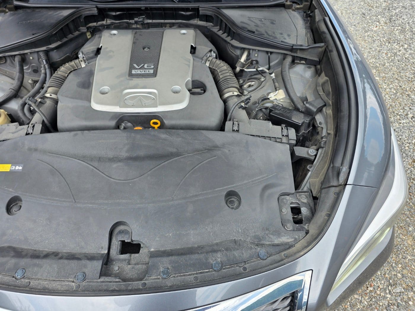 2016 Infiniti  Q70 3.7 (S/N: 580214) 23