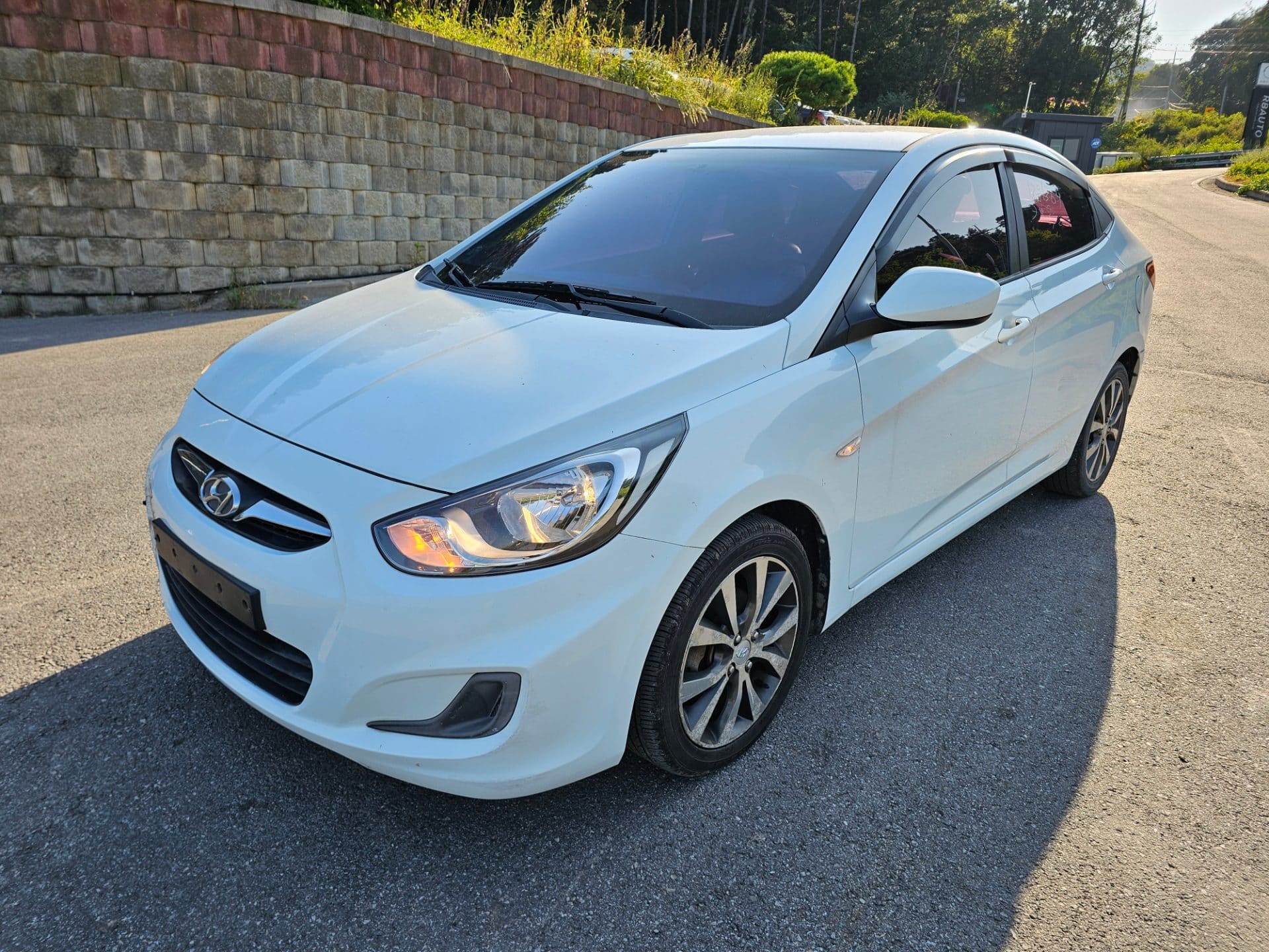 2012 Hyundai New Accent 1.6VGT (S/N: 210100)