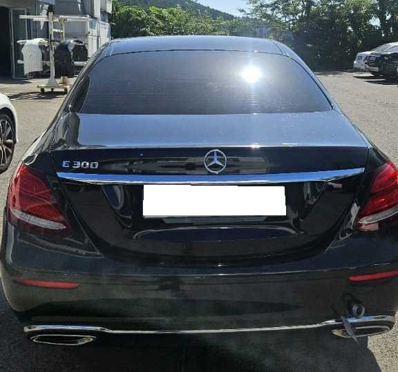 2019 Benz E-Class W213 E300 (498333) pre-producted