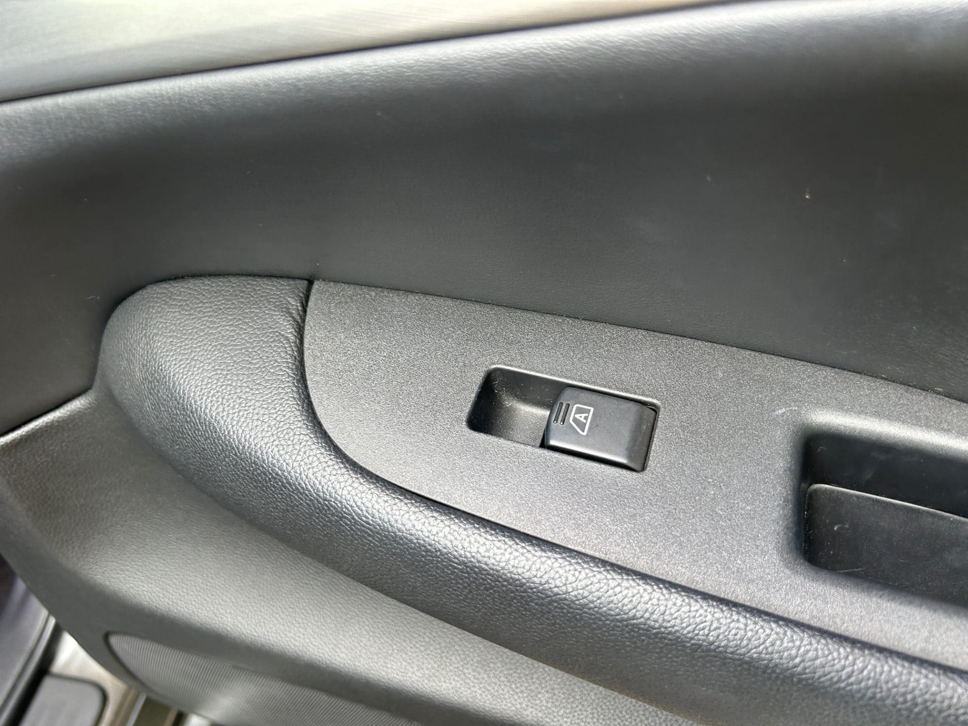 2010 Infiniti G37 Sedan S (S/N: 410967) 28