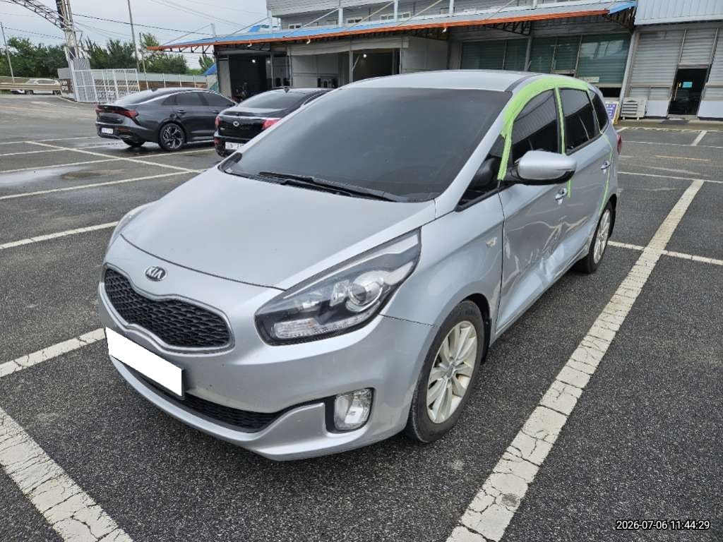 2014 Kia All-New Carens 2.0 LPI (014996) pre-producted 2