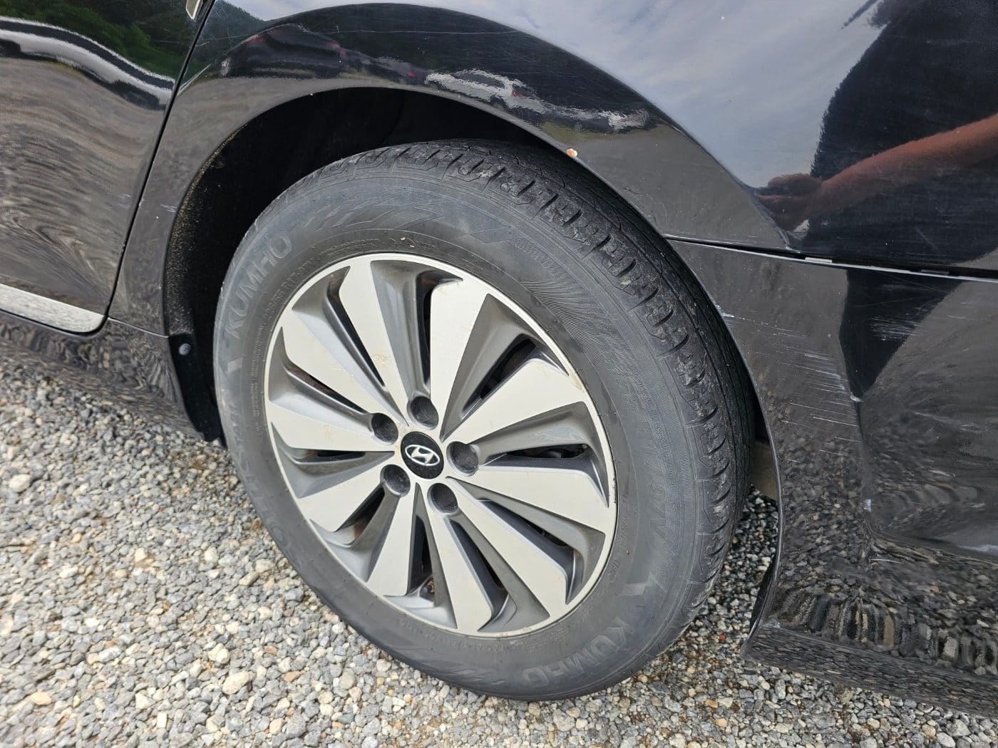 2016 Hyundai Grandeur HG Hybrid (S/N: 023743) 16