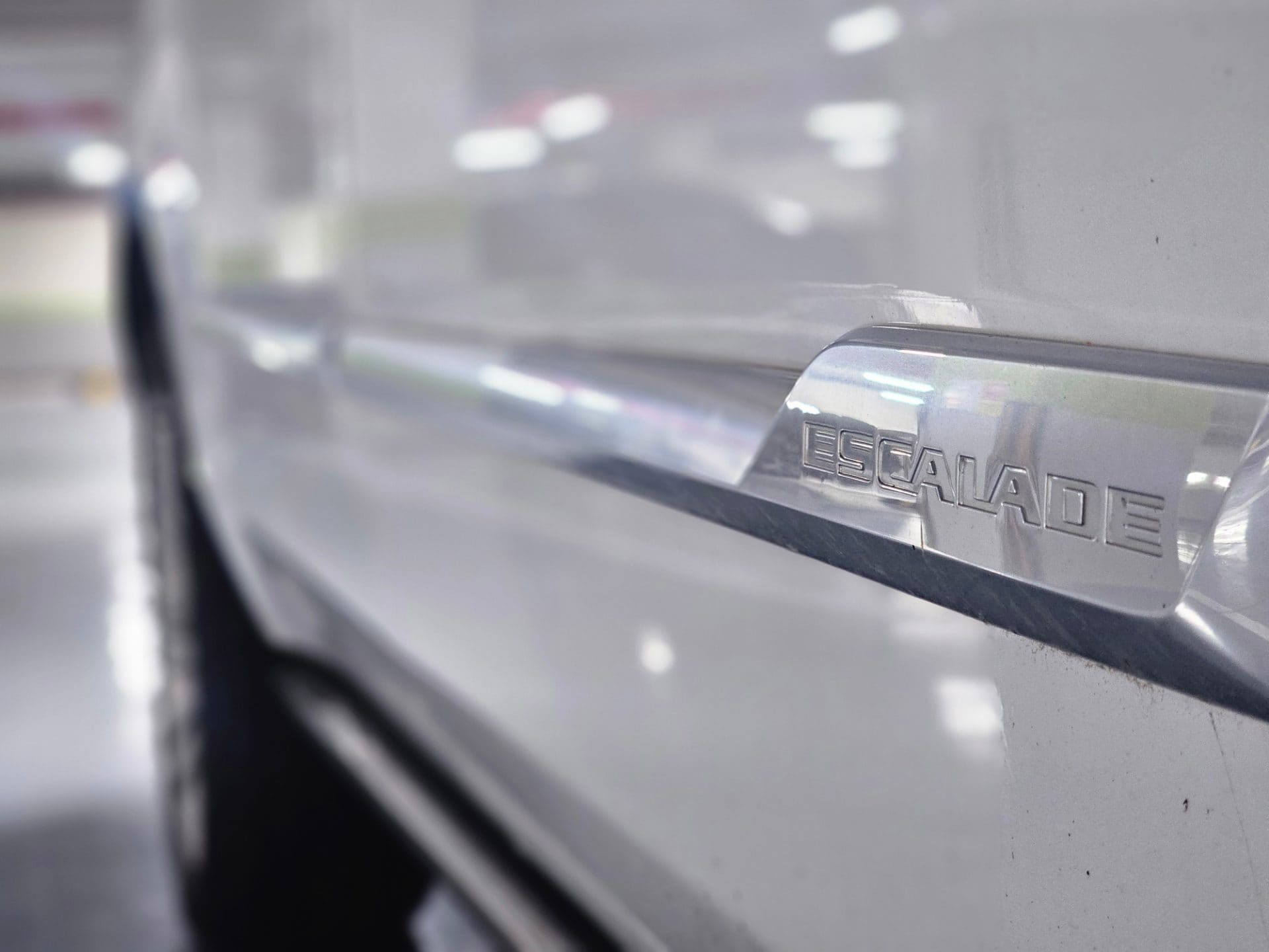 2017 Cadillac Escalade 6.2 V8 ESV (S/N: 120954) 16