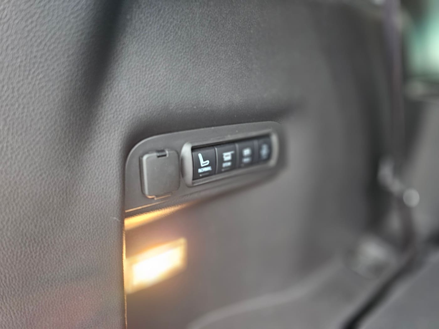 2015 Ford Explorer 3.5 (S/N: A72417) 16