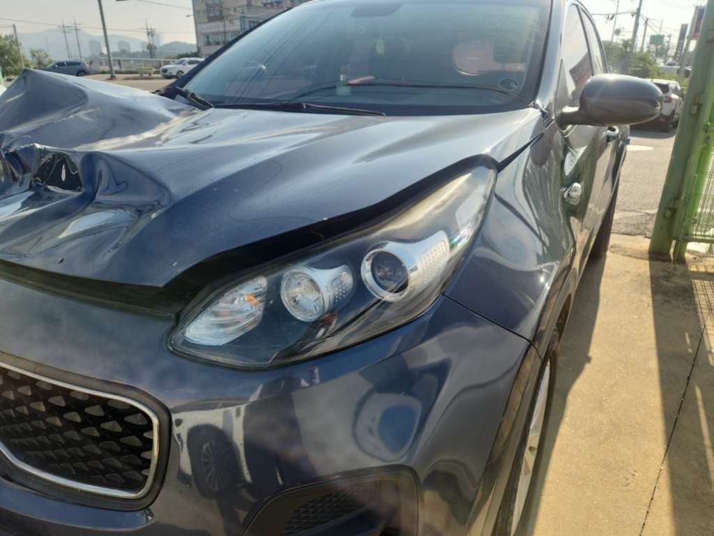 2016 Kia Sportage 4th Gen (QL) Diesel 1.7 2WD (141682) pre-producted 3