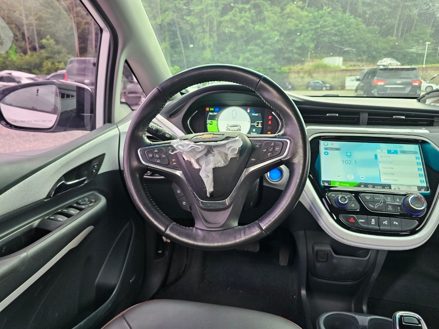 2019 Chevrolet Bolt EV LT (S/N: 128845) 30