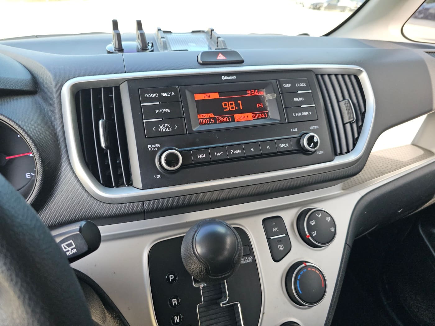 2022 Kia The New Ray 1seats van (S/N: 320163) 35