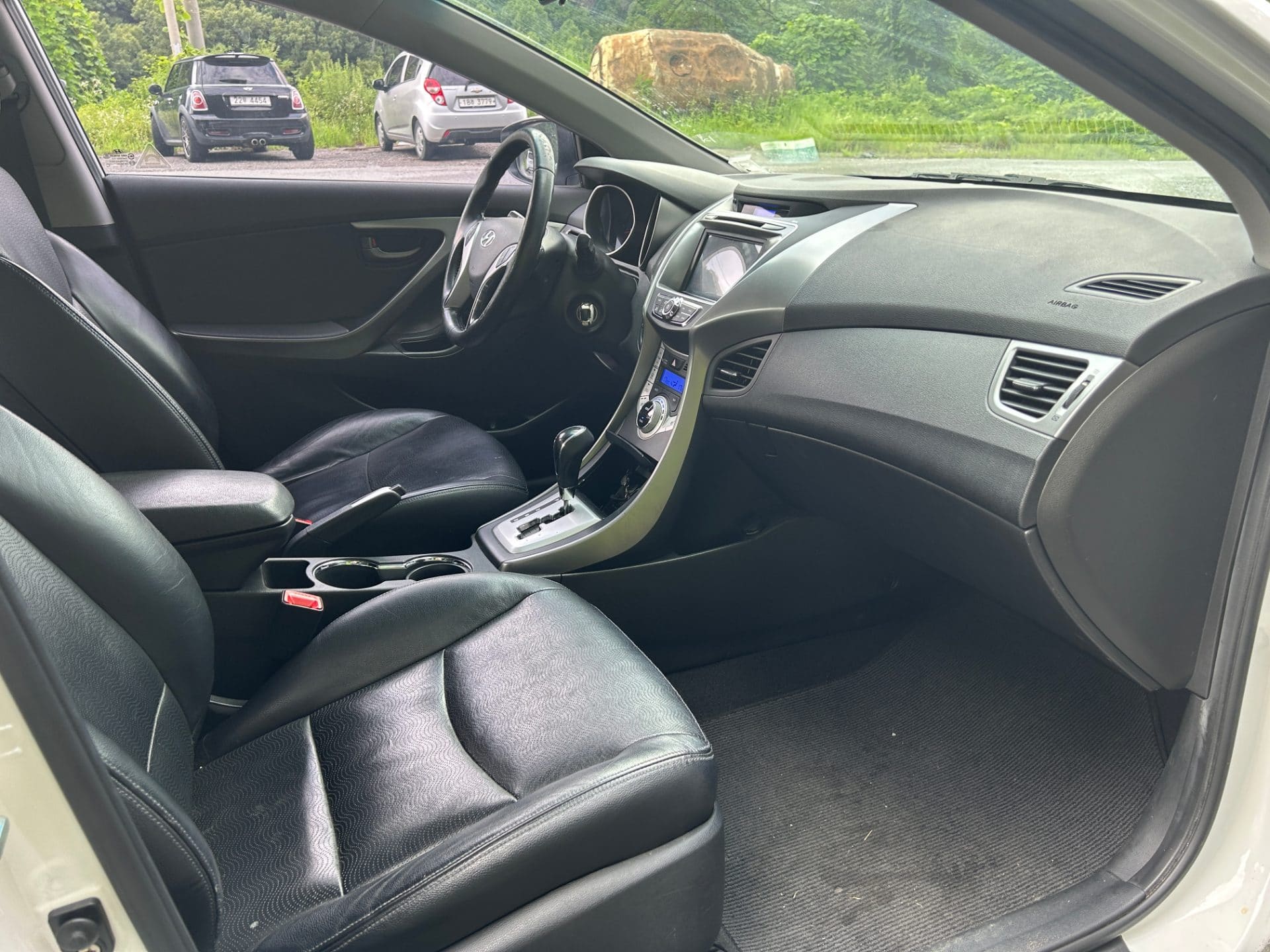 2011 Hyundai Avante MD M16 GDI (S/N: 083970) 30