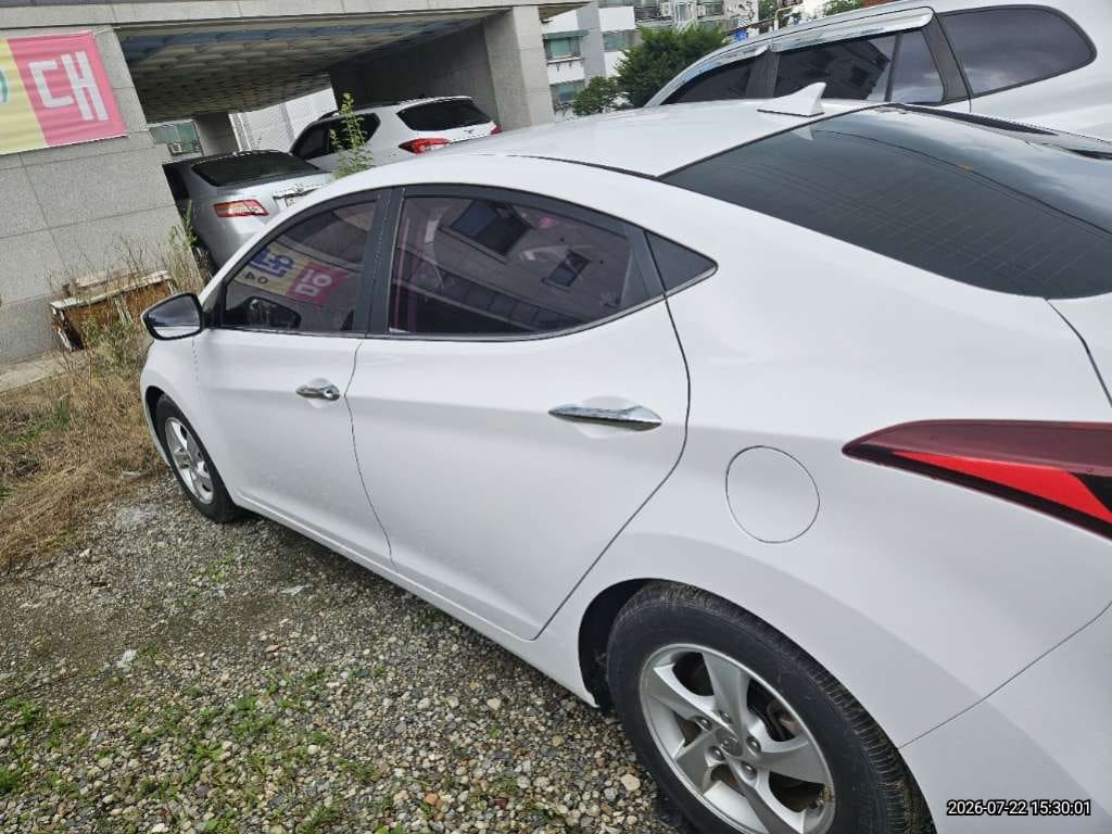 2016 Hyundai The New Avante 1.6 GDI (563159) pre-producted 4